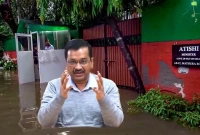 দিল্লিতে এখন হাই অ্যালার্ট, তলিয়ে গেছে কেজরিওয়ালের বাড়িও!