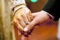 যেসব কারণে স্বামী-স্ত্রীর মধ্যে দূরত্ব তৈরি হয়