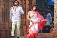 এটা পেলে বাড়িতে ভাবি খুশি হবে: রণবীর সিং