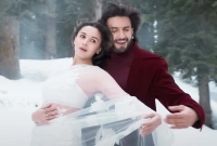 রবীন্দ্রনাথ রইলেন কিন্তু বাদ গেলেন মমতা ব্যানার্জী