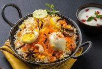 বাসি ভাত ফেলে না দিয়ে মাত্র ২০ মিনিটে এইভাবে বানান সুস্বাদু বিরিয়ানি