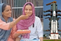 ১৫ বছরের কাশ্মীরি কিশোরীর এমন সাফল্যে বিস্মিত দুনিয়া!