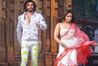 জেনে নিন, ১০ দিনে কত আয় করল রণবীর-আলিয়ার সিনেমা?