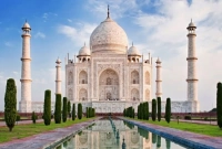 একনজরে পৃথিবীর সপ্তাশ্চর্য!