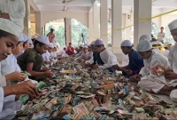  রেকর্ড ২৩ বস্তা টাকা মিলল পাগলা মসজিদের দানবাক্সে