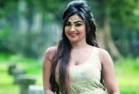 এবার যেমন ছেলেকে বিয়ে করতে চান নায়িকা সিমলা