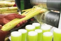 যে কারণে আখের রস খাওয়া দরকার