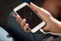 আপনার ফোন হ্যাক হয়েছে কিনা যেভাবে বুঝবেন!