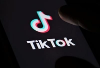 টিকটক ভিডিও করায় মেয়েকে গুলি করে মেরে ফেললেন বাবা