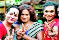হিজড়াদের এই ৩ টি জিনিস ভুলেও দেবেন না!