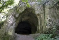 জানুন এক রহস্যময় গুহার কথা