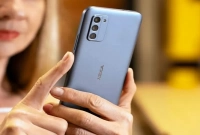 একটি কৌশল অবলম্বন করে ফোন লক থাকলেও ইউটিউবে গান শুনুন