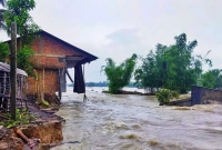 আকস্মিক বন্যায় ১০ জনের মৃত্যু, ২২ সেনাসদস্যসহ নিখোঁজ ৮২