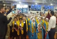  পবিত্র কোরআন হিফজ সম্পন্ন করায় শতাধিক ছেলে-মেয়েকে সম্মাননা দিল গ্রামবাসী