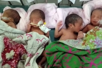 একসঙ্গে তিন ছেলে ও এক মেয়ের জন্ম দিলেন মুক্তা