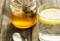 খাঁটি মধু চেনার সবচেয়ে সহজ উপায়