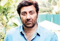 যৌবনের জোশে একবারই এই কাজ করেছিলেন সানি দেওল