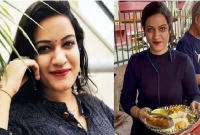 এবার ফুটপাতের ভাতের হোটেল থেকে ভাইরাল হয়ে সিনেমার নায়িকা!