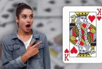 জানেন, তাসের ৪টি রাজার মধ্যে একজনের গোঁফ নেই কেন?