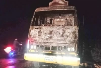 বিএনপির অবরোধ: সিরাজগঞ্জে গম বোঝাই ট্রাকে আগুন