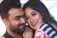 এবার ইমরানের ‘চোখে চোখে’ দীঘি! ভাসছেন প্রশংসায় 