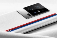  শক্তিশালী ব্যাটারি ও দুর্দান্ত ক্যামেরা, রয়েছে ১ টেরাবাইট স্টোরেজ