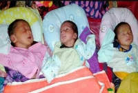 একসঙ্গে ৩ সন্তান জন্ম দিলেন রিমা আক্তার