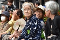 বিশ্বে সবচেয়ে বেশি দিন বাঁচে জাপানীরা! কারণ কী জানেন?