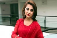 অবশেষে যাকে বিয়ে করলেন ‘ক্লোজআপ ওয়ান’ গায়িকা লিজা