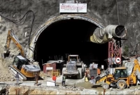 এবার নতুন সুড়ঙ্গ খোঁড়া হচ্ছে শ্রমিকদের উদ্ধারের জন্য