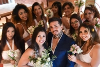 সুখের সংসার একসঙ্গে ৯ জন স্ত্রী নিয়ে, অশান্তি এড়াতে যা করেন স্বামী!