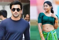 রণবীরের কান্ড, লজ্জায় লাল গেলেন রাশমিকা!