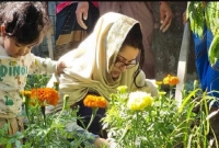 আল্লাহ কিছু নেওয়ার আগে কিছু দিয়েও দেয়: পরীমণি