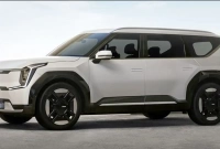 মাত্র ১৫ মিনিট চার্জে ৮০০ কিমি চলবে এই ই-কার