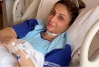 নতুন এক বিপদে অভিনেত্রী উর্বশী!