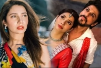 শাহরুখের এই নায়িকা একসময় টয়লেট পরিষ্কার করতেন!