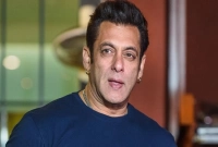 দুবাইতে আছে স্ত্রী ও ১৭ বছরের সন্তান, মুখ খুললেন সালমান খান!