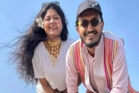 মৌসুমী হামিদ বিয়ের রাতেই হানিমুনে! 