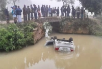 ৩ দিন আগে কেনা নতুন গাড়ির নিয়ন্ত্রণ হারিয়ে মালিকের মৃত্যু