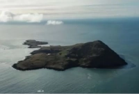 এখানে চাকরি নিলেই ঘণ্টায় মিলবে দেড় হাজার টাকা!