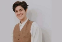 ৩০০ কোটি টাকা মানুষকে দিতে চান, কে এই কোটিপতি