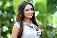 ছেলেদের যে দুইটা জিনিষ আকর্ষণ করে তানিয়া বৃষ্টিকে