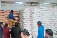  ১ লাখ টন গম, ২০ হাজার লিটার তেল মিলল এক গুদামেই