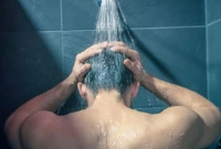 যে ৩ বিপদ হতে পারে বাথরুমে একদম খোলামেলা গোসল করলে!