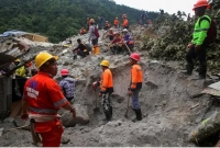 স্বর্ণখনিতে ধস; এখন পর্যন্ত ৫৪ জনের মরদেহ উদ্ধার