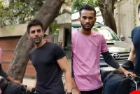 ভক্তের কাণ্ড দেখে অবাক হলেন কার্তিক