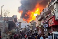 ভয়াবহ অগ্নিকাণ্ড, ১১ জনের মৃত্যু