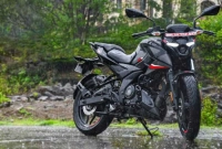 এক মাসেই এক লক্ষ বিক্রি, এই বাইক কেনার হিড়িক!