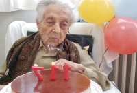 দীর্ঘায়ুর গোপন রহস্য জানালেন বিশ্বের সবচেয়ে প্রবীণ ব্যক্তি