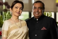 যত টাকা বেতন পেতেন নীতা আম্বানি, যা শুনে হাসত মানুষ!